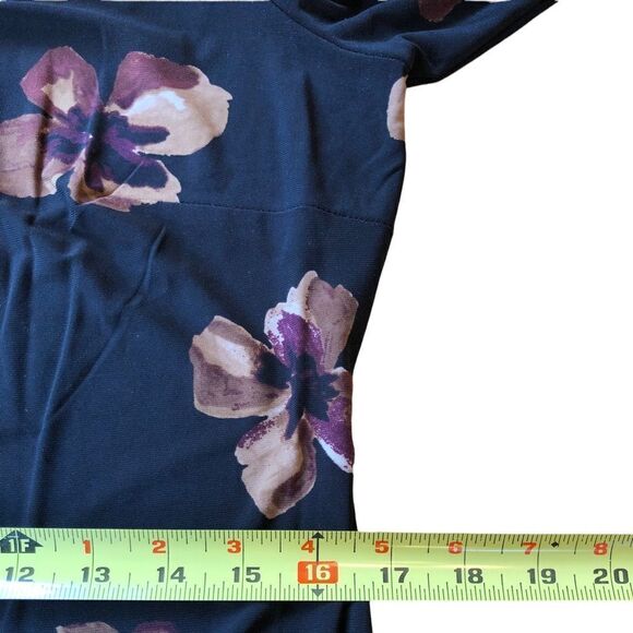 Tommy Hilfiger Jersey Bell Sleeve A-Line Dress EUC - Picture 8 of 12